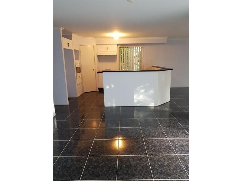 16 Yalwal Court, Prestons NSW 2170