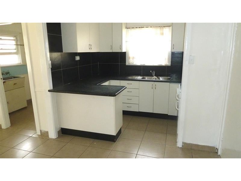 6 Sylvanus Street, Greenacre NSW 2190