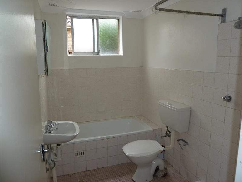 2/62 Hillard Street, Wiley Park NSW 2195