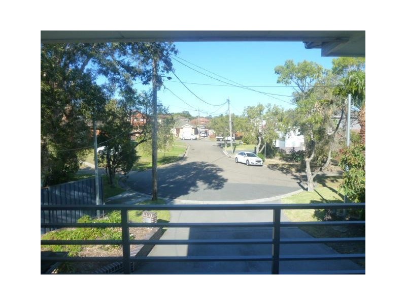 4 Beryl Place, Greenacre NSW 2190