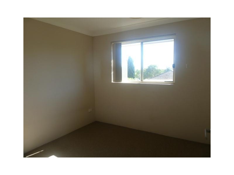 4 Beryl Place, Greenacre NSW 2190