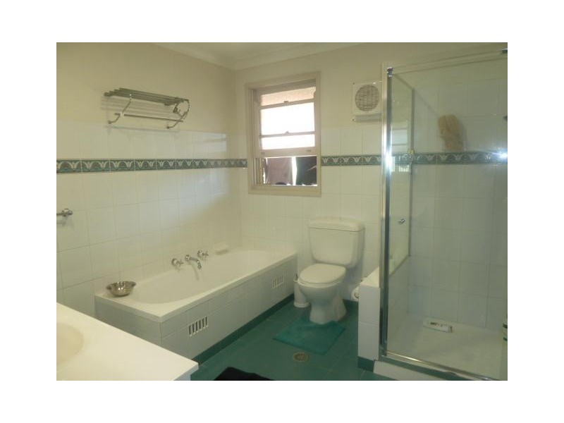 17 Narelle Crescent, Greenacre NSW 2190