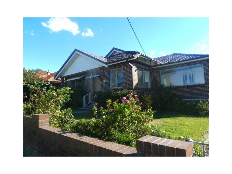 27 Sunbeam Avenue, Burwood NSW 2134