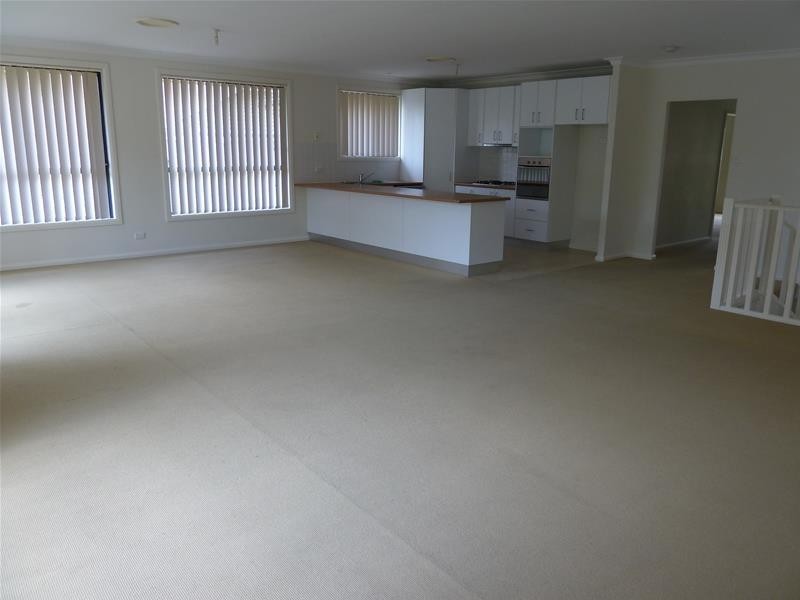 24 St Stephens Road, Blair Athol NSW 2560