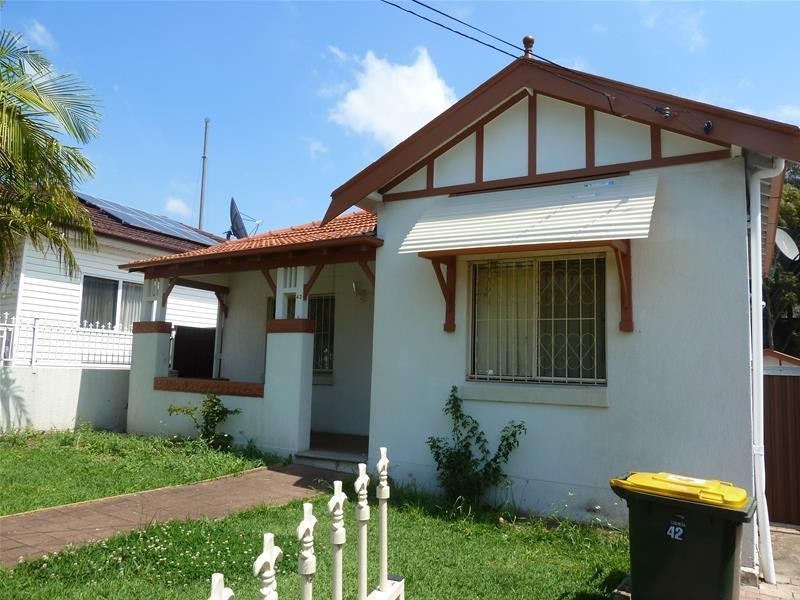 42 Yerrick Road, Lakemba NSW 2195