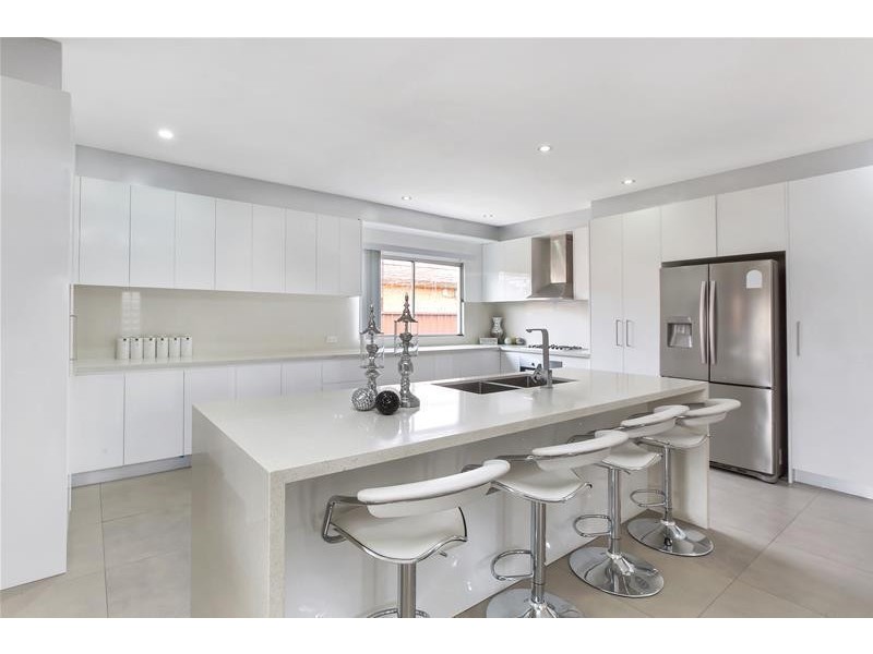 181 Noble Avenue, Greenacre NSW 2190