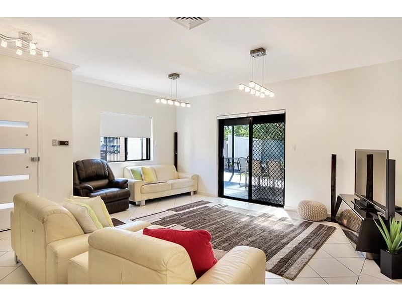 180 MIMOSA Road, Greenacre NSW 2190