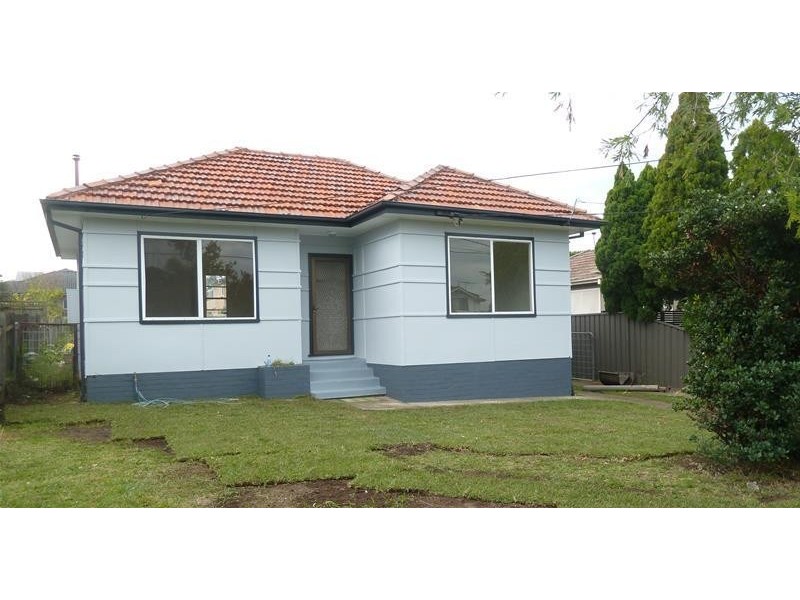 7 Old Kent Road, Greenacre NSW 2190