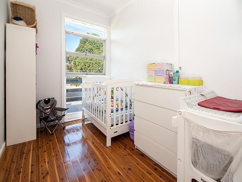 8 Koala Road, Greenacre NSW 2190