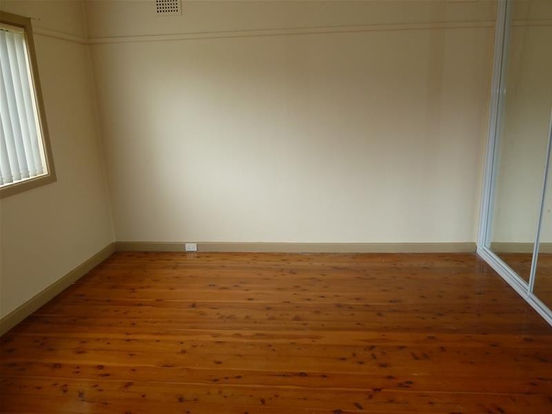 9 Lima Street, Greenacre NSW 2190