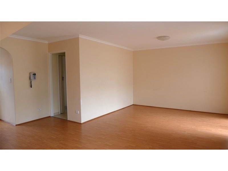 15/55 Chiswick Road, Greenacre NSW 2190