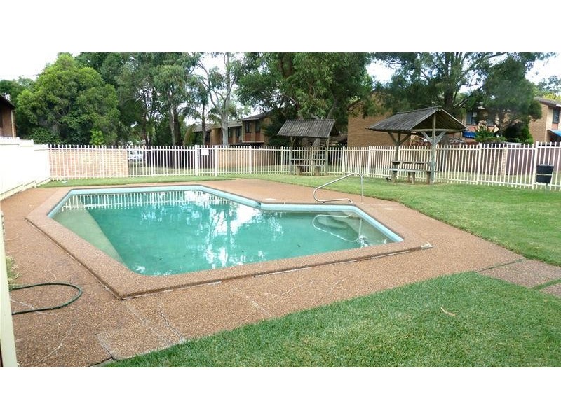 15/55 Chiswick Road, Greenacre NSW 2190