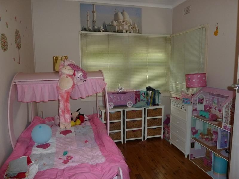 159 Acacia Avenue, Greenacre NSW 2190