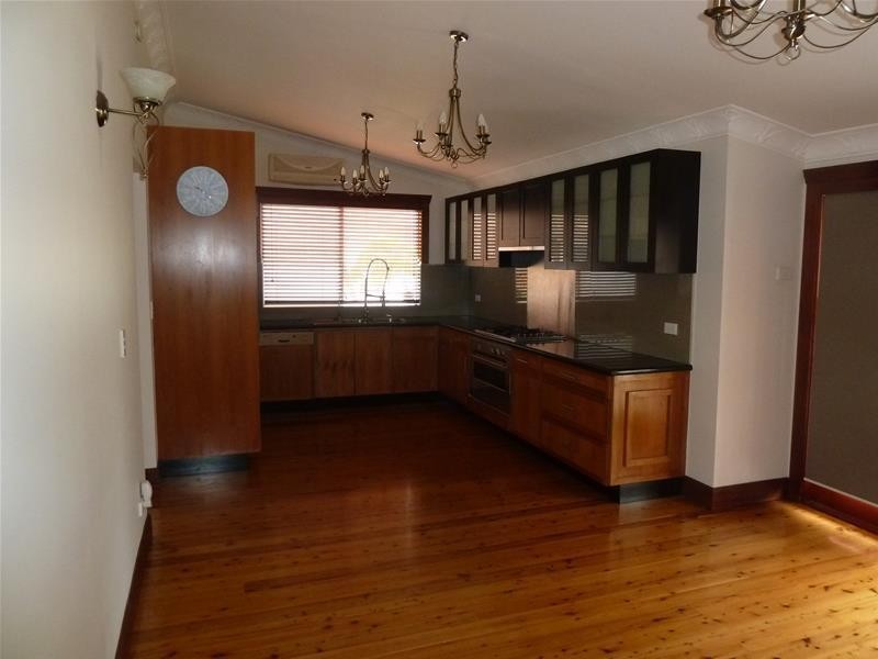 196 Banksia Road, Greenacre NSW 2190