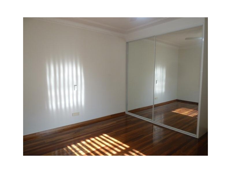 44 Carrisbrook Avenue, Punchbowl NSW 2196