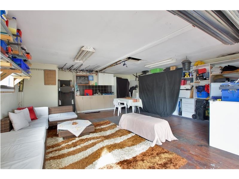 1 Glover Street, Greenacre NSW 2190