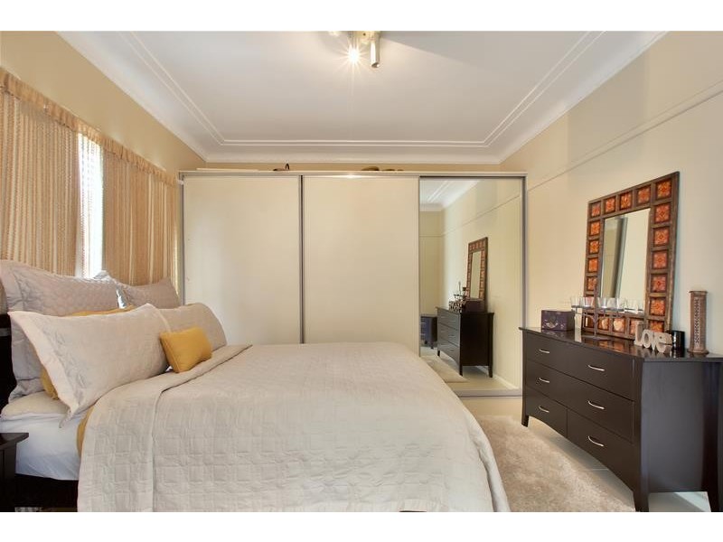 142  Mimosa Road, Greenacre NSW 2190