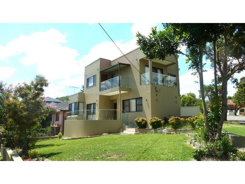 1 Nockolds Avenue, Punchbowl NSW 2196