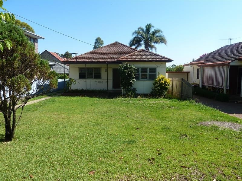 108 Rawson Road, Greenacre NSW 2190