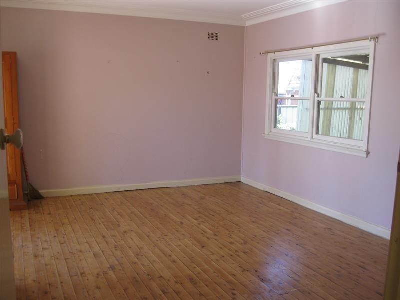 80 Macquarie Street, Greenacre NSW 2190