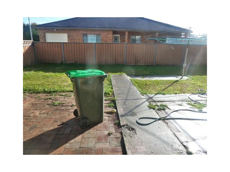 9 Gowrie Avenue, Punchbowl NSW 2196