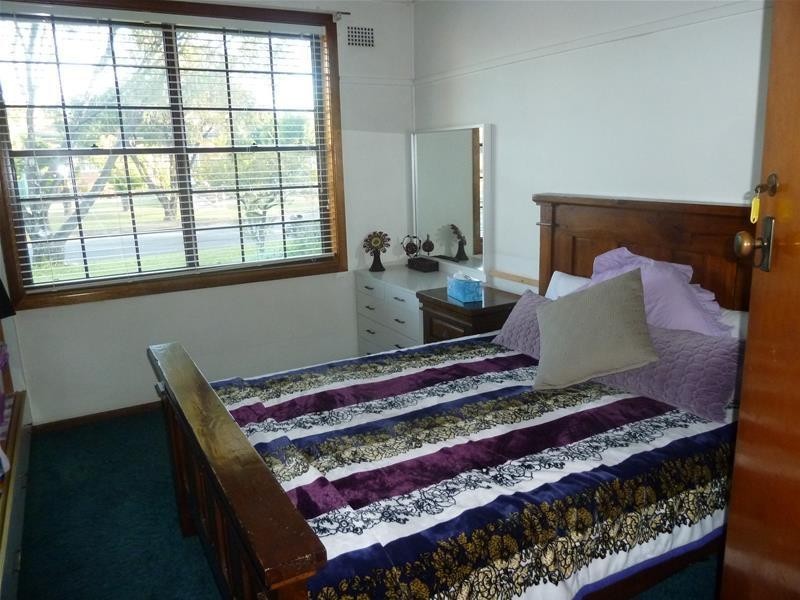 6 Nurragi Street, Villawood NSW 2163