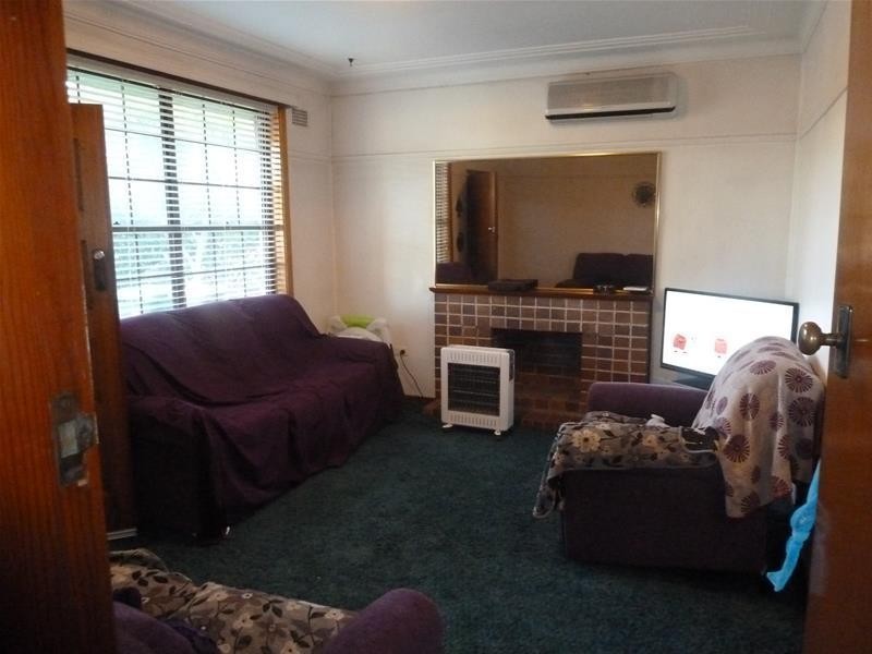 6 Nurragi Street, Villawood NSW 2163