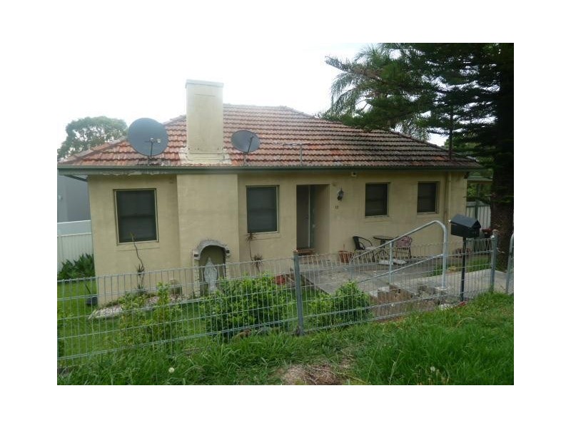 11 Harold St,, Mount Lewis NSW 2190