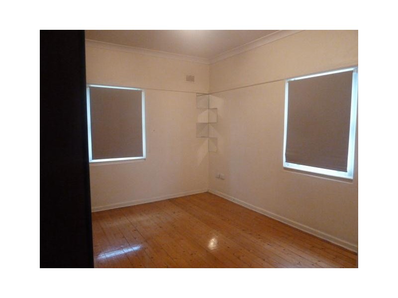 11 Harold St,, Mount Lewis NSW 2190