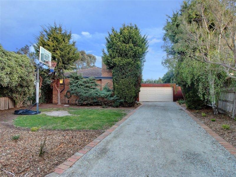 12 Andrew Place, Mornington VIC 3931