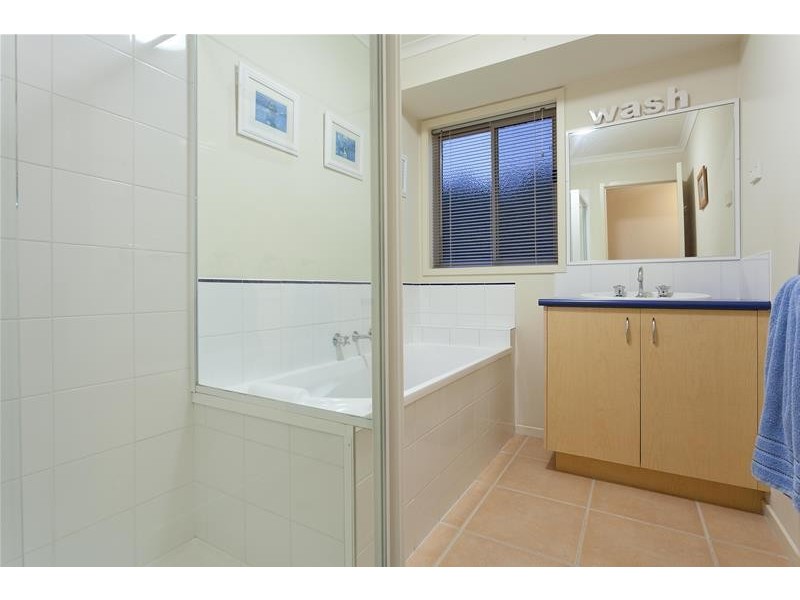 17 Veda Avenue, Mount Martha VIC 3934