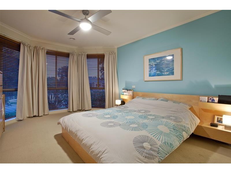 17 Veda Avenue, Mount Martha VIC 3934