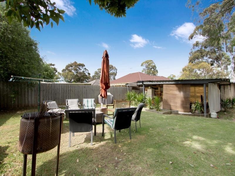 11 Kiandra Street, Mornington VIC 3931