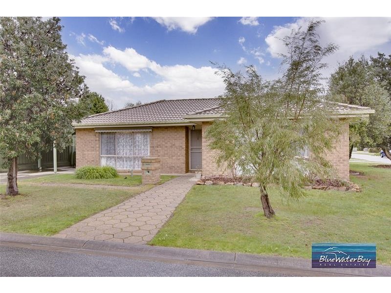 5 Mondana Way, Mount Martha VIC 3934