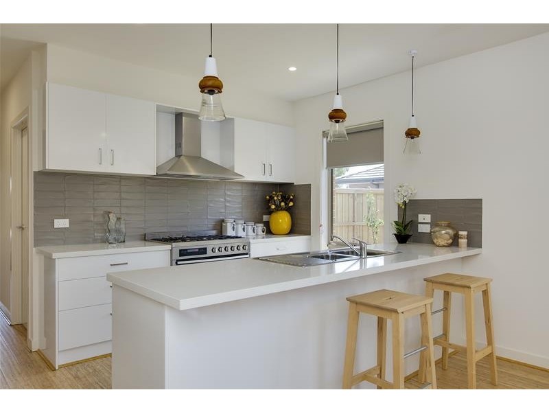 2 Ranch Court, Mornington VIC 3931