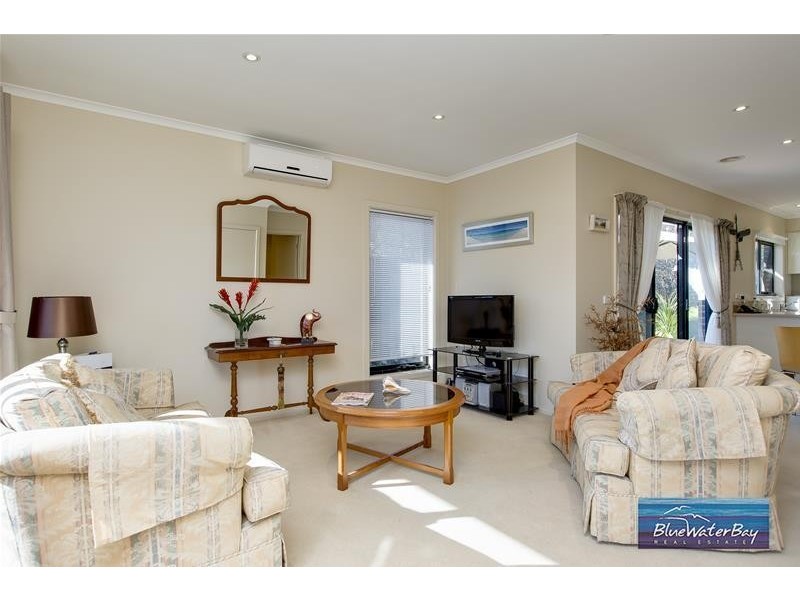 12/1 Green Island Avenue, Mount Martha VIC 3934