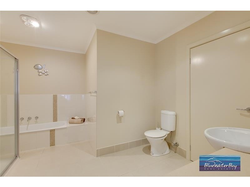 12/1 Green Island Avenue, Mount Martha VIC 3934
