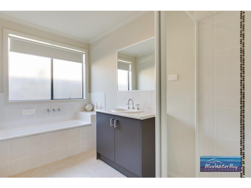 7 Ruby Cove, Mornington VIC 3931