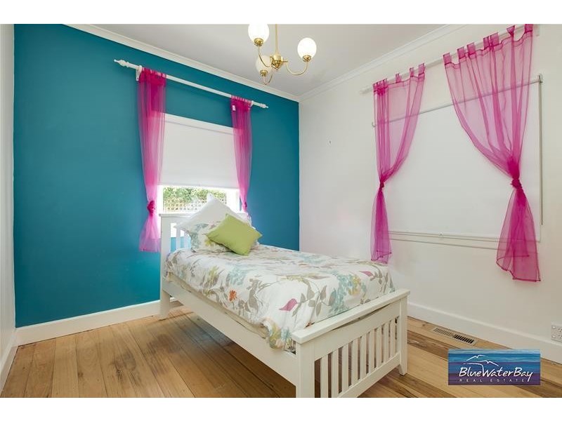 24 Kent Street, Mornington VIC 3931