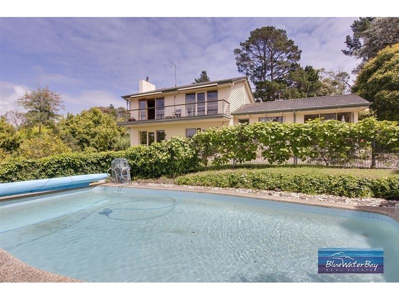 25 Two Bays Road, Mount Eliza VIC 3930