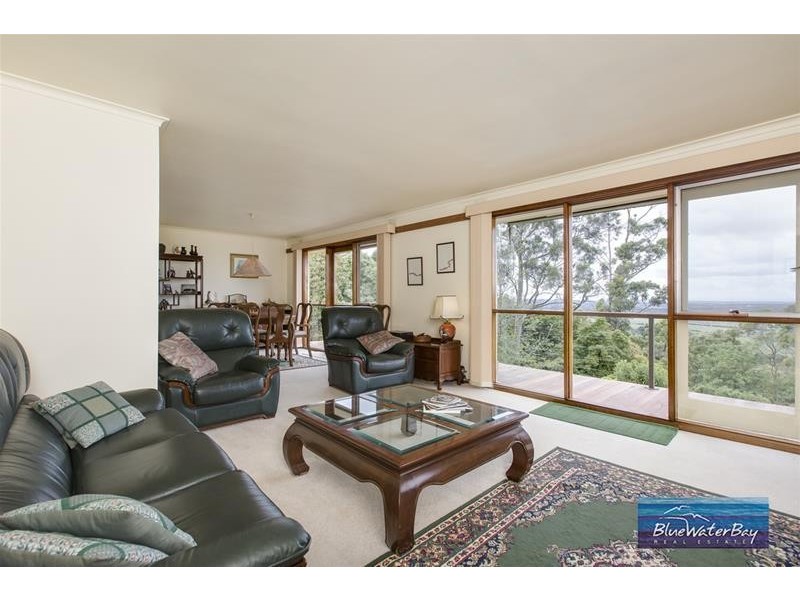 25 Two Bays Road, Mount Eliza VIC 3930