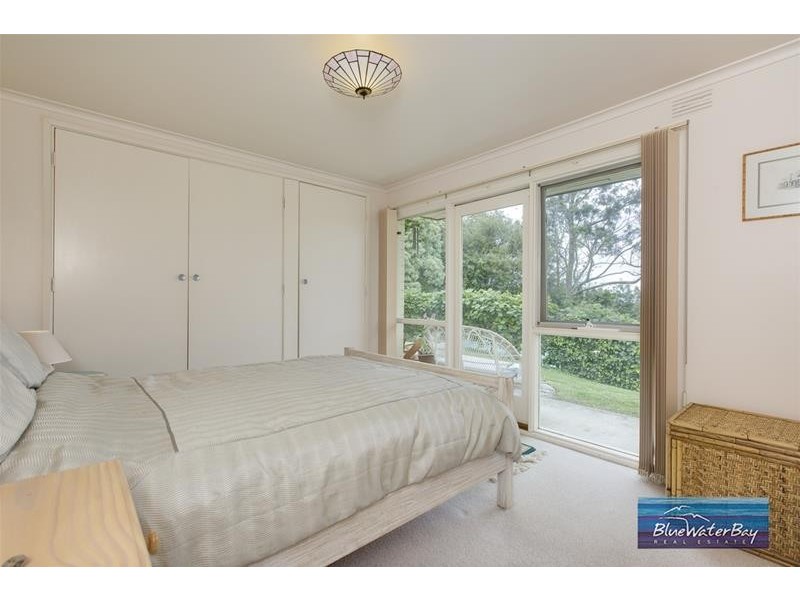 25 Two Bays Road, Mount Eliza VIC 3930