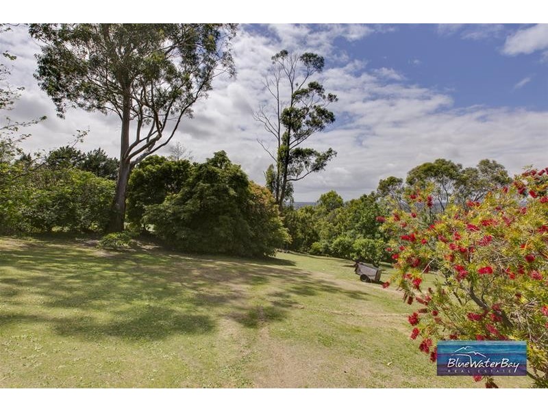 25 Two Bays Road, Mount Eliza VIC 3930