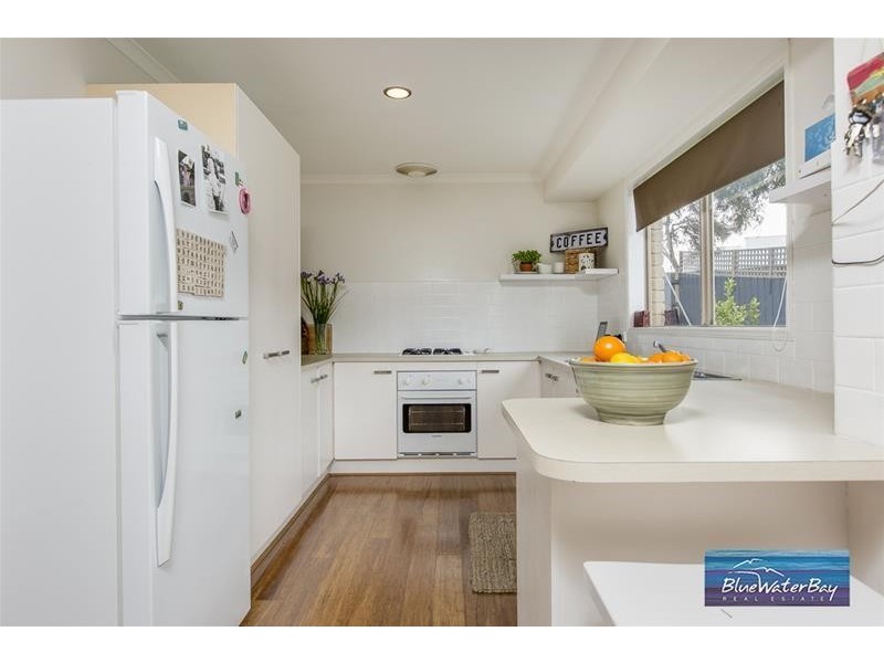 2/15 Coimadai Court, Mornington VIC 3931