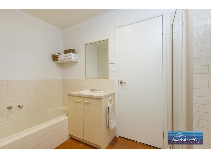 2/15 Coimadai Court, Mornington VIC 3931