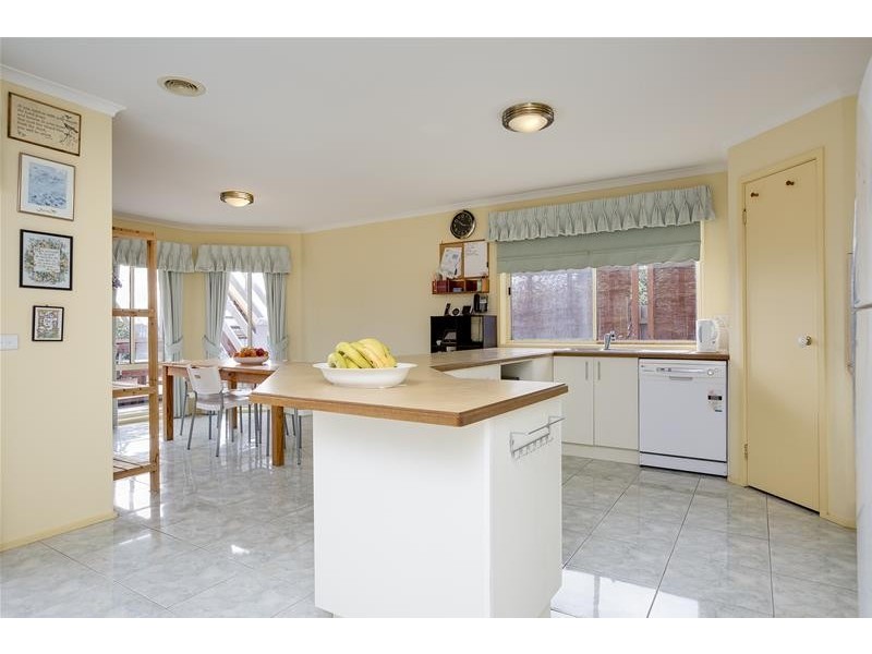 14 Port Phillip Drive, Mornington VIC 3931