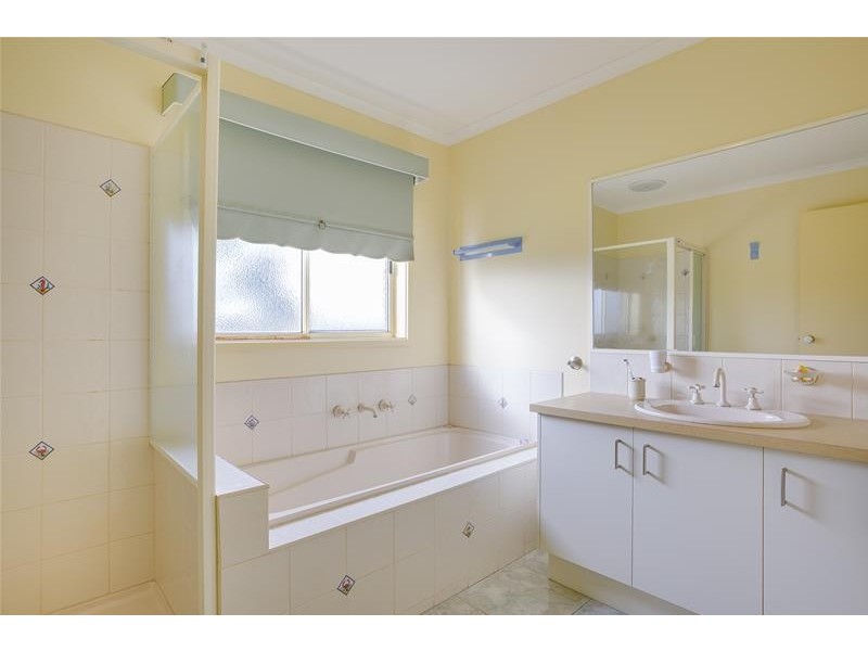 14 Port Phillip Drive, Mornington VIC 3931