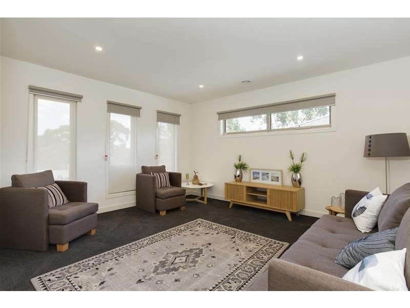 5/63 Green Island Avenue, Mount Martha VIC 3934