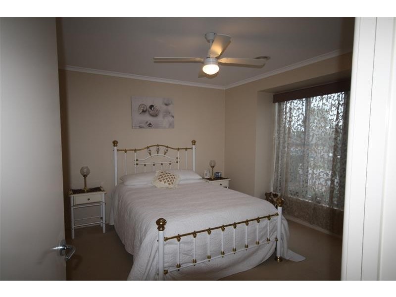 12/1 Green Island Avenue, Mount Martha VIC 3934