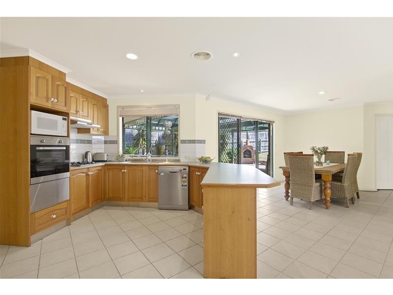 17 Baystone Court, Mount Martha VIC 3934